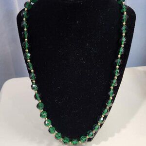Vintage Green Faceted Beaded Necklace